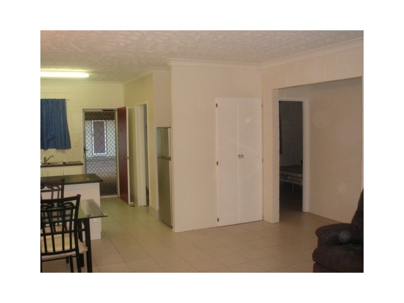 15/14 Island Drive, Cannonvale QLD 4802