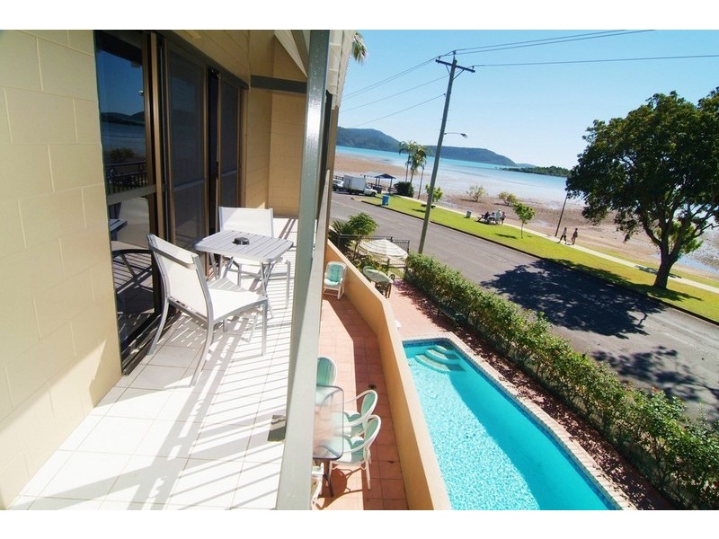 16/48 Coral Esplanade, Cannonvale QLD 4802
