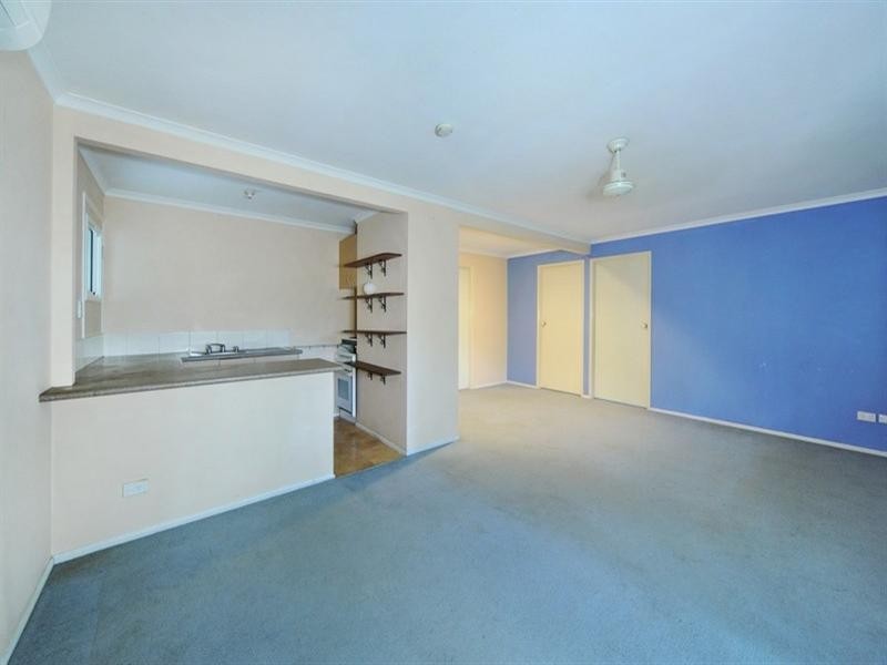 10 Solway Avenue, Cannonvale QLD 4802