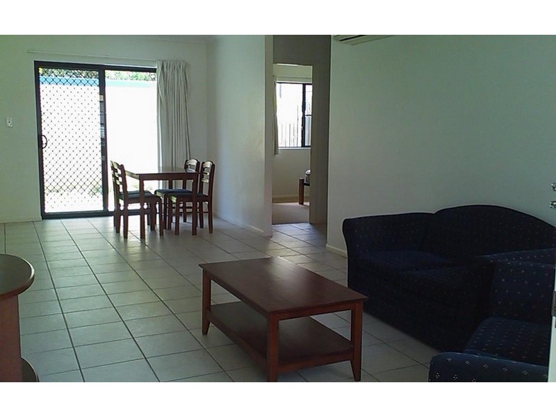 20/16 Beach Road, Cannonvale QLD 4802