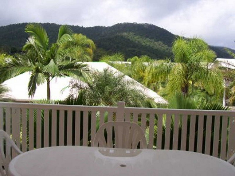 16/24 Pandanus Drive, Cannonvale QLD 4802