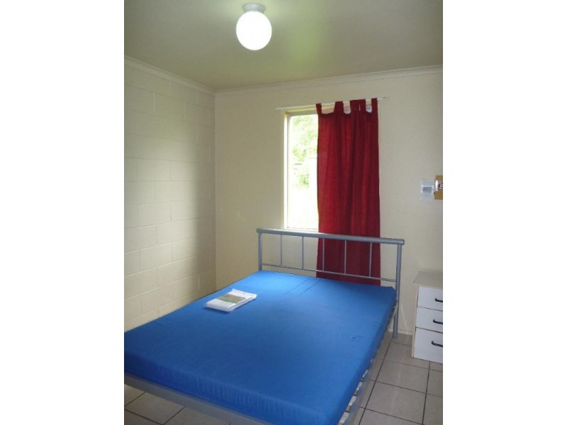 15/6 St Martins Lane, Cannonvale QLD 4802