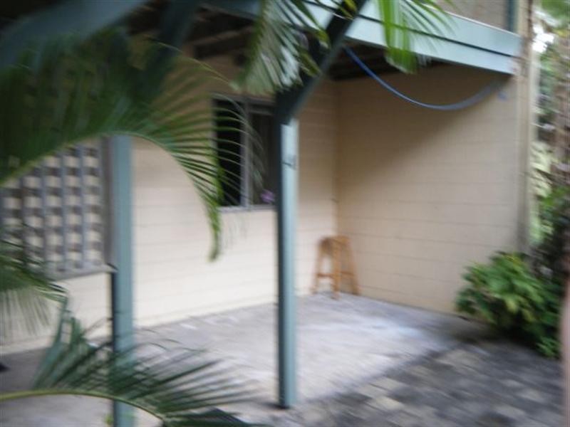 4/6 St Martins Lane, Cannonvale QLD 4802