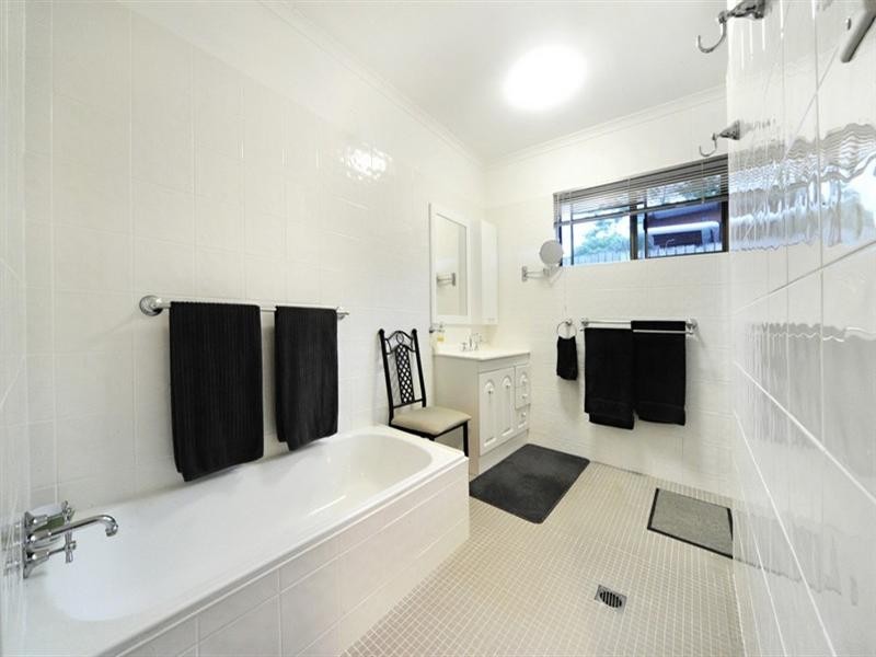 15 Maeva Street, Jubilee Pocket QLD 4802