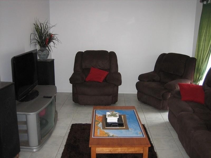 17 Banksia Court, Cannonvale QLD 4802