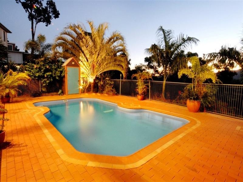 8/14 Hamilton Avenue, Cannonvale QLD 4802