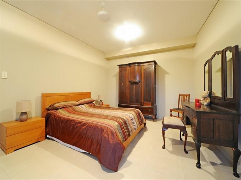 6 Palm Drive, Cannonvale QLD 4802