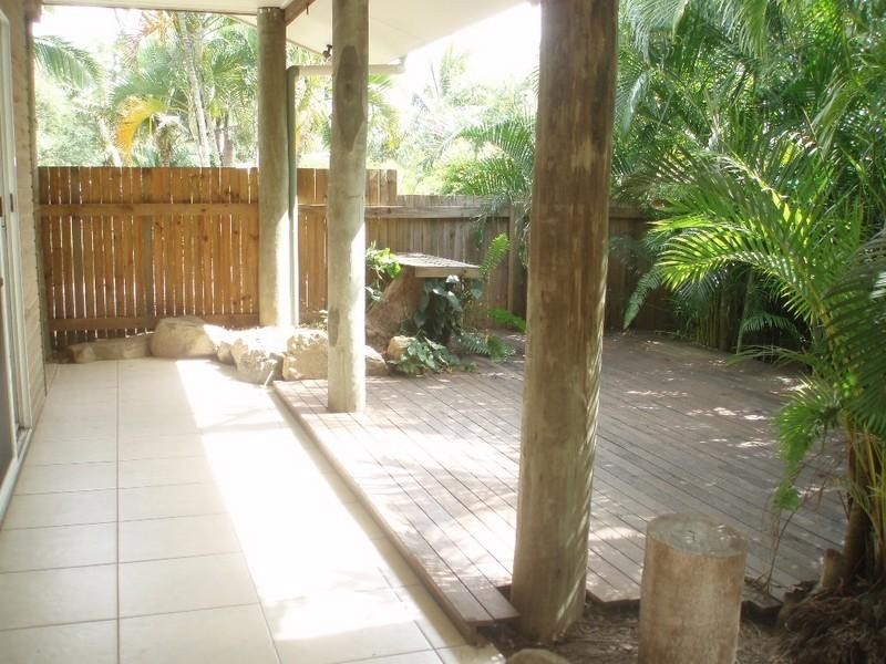 29 Tropic Road, Cannonvale QLD 4802