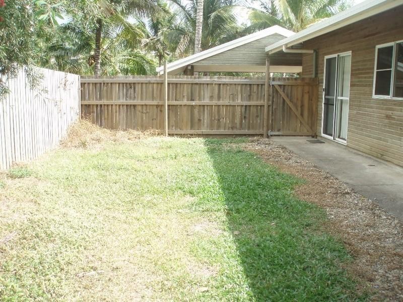 29 Tropic Road, Cannonvale QLD 4802