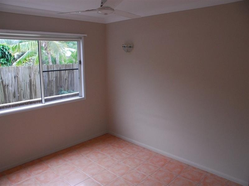 25 Banksia Court, Cannonvale QLD 4802