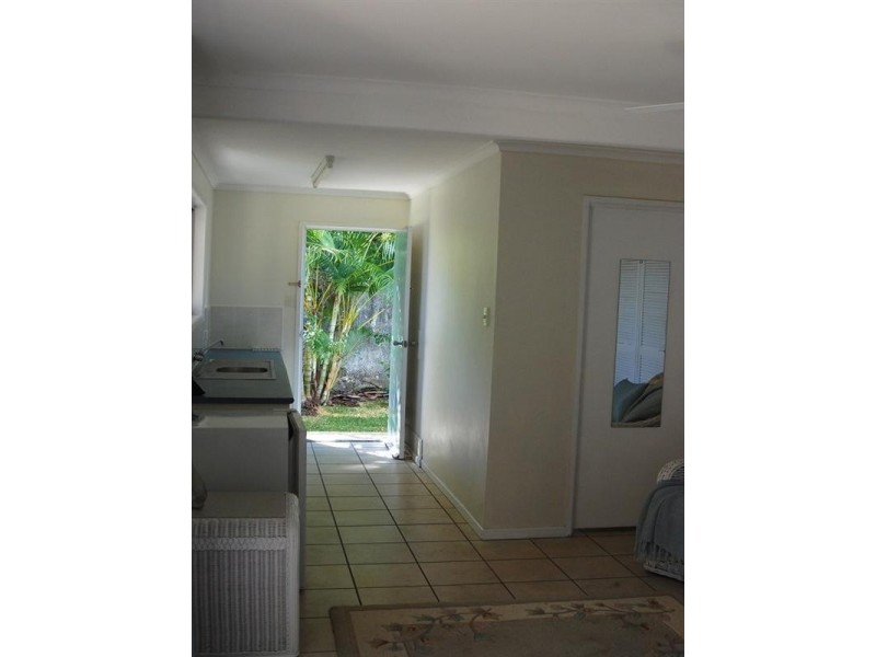 2/19 Oceanview Avenue, Airlie Beach QLD 4802