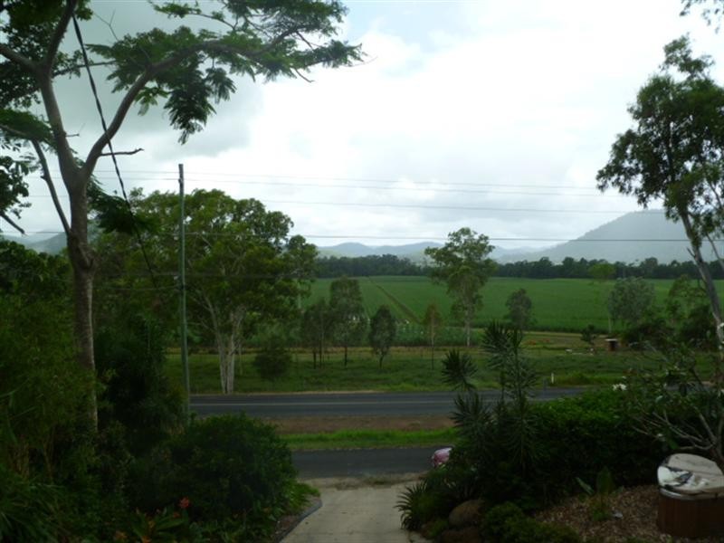 11 Pini Road, Strathdickie QLD 4800