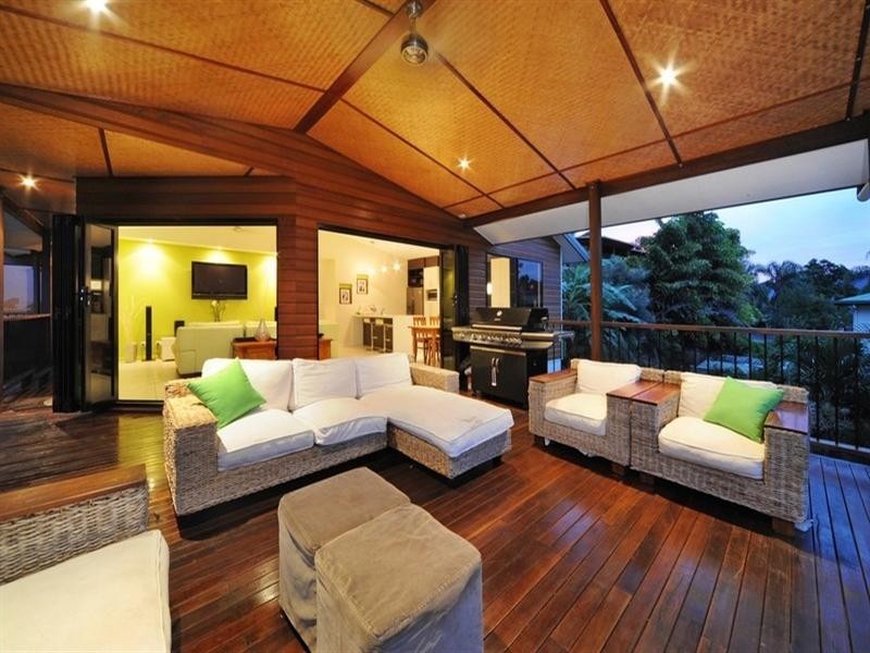 18 Abell Road, Cannonvale QLD 4802