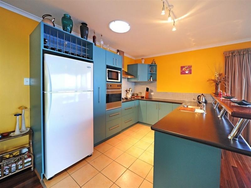 13 Kara Crescent, Airlie Beach QLD 4802