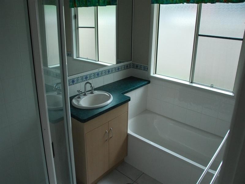 25 Banksia Avenue, Cannonvale QLD 4802