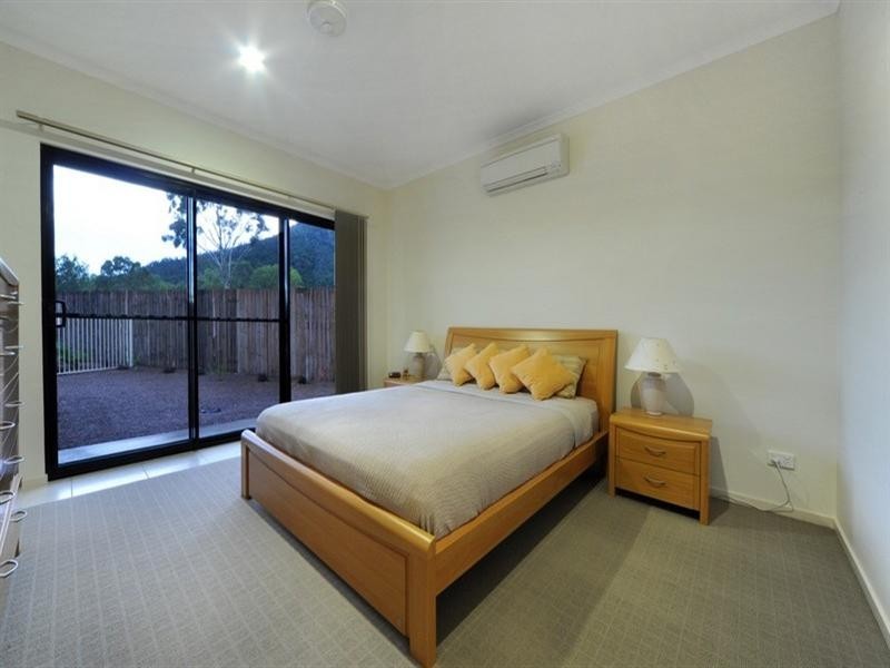 61 Parker Road, Cannonvale QLD 4802