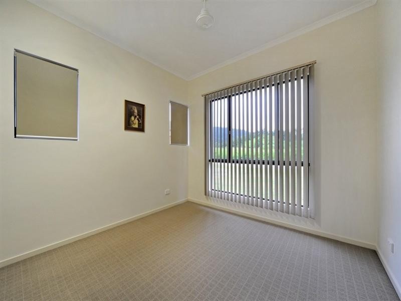 61 Parker Road, Cannonvale QLD 4802