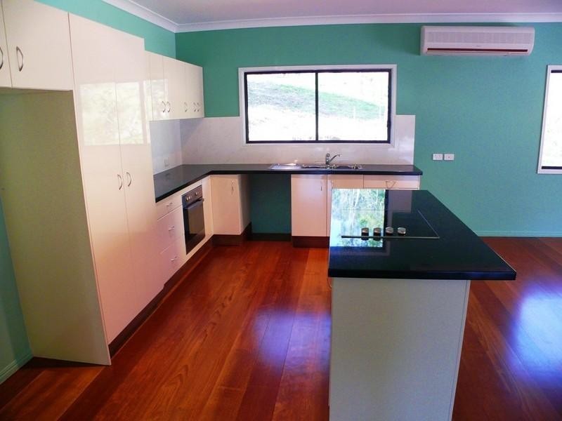 41 Eshelby Drive, Cannonvale QLD 4802