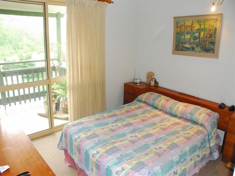 6/5 Border Drive, Cannonvale QLD 4802