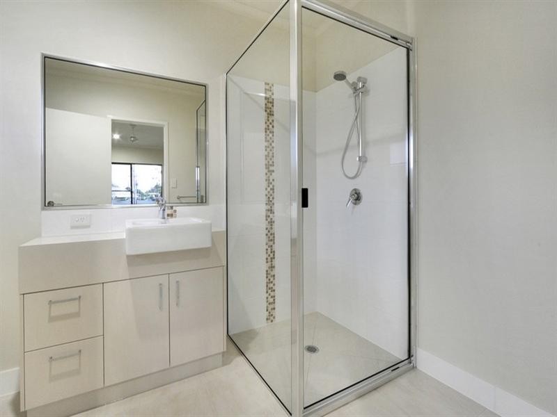 182 Shute Harbour Road, Cannonvale QLD 4802