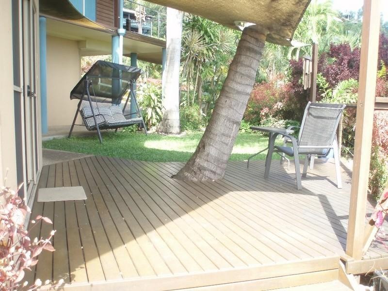 9b Airlie Crescent, Airlie Beach QLD 4802