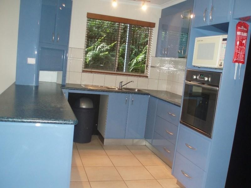 9b Airlie Crescent, Airlie Beach QLD 4802