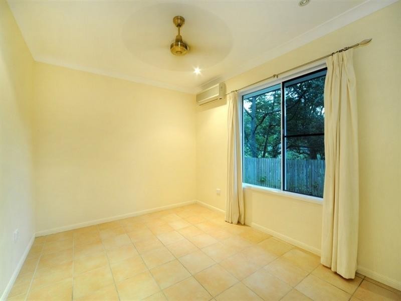 65 Namanula Drive, Flametree QLD 4802