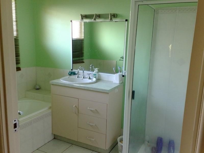 22 Panoramic Court, Cannonvale QLD 4802