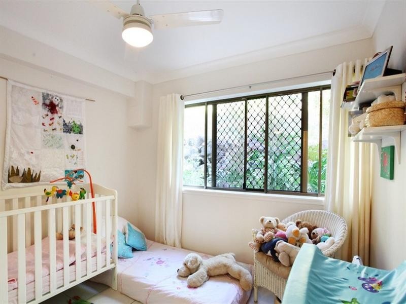 16/2 Eshelby Drive, Cannonvale QLD 4802