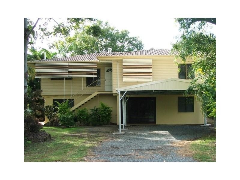 7 Atkinson Street, Proserpine QLD 4800