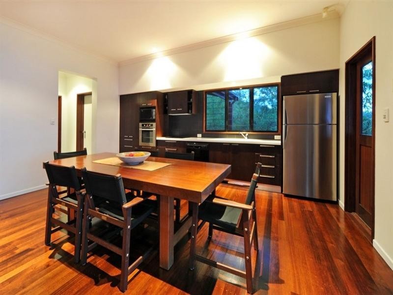 1 Bay Terrace, Shute Harbour QLD 4802