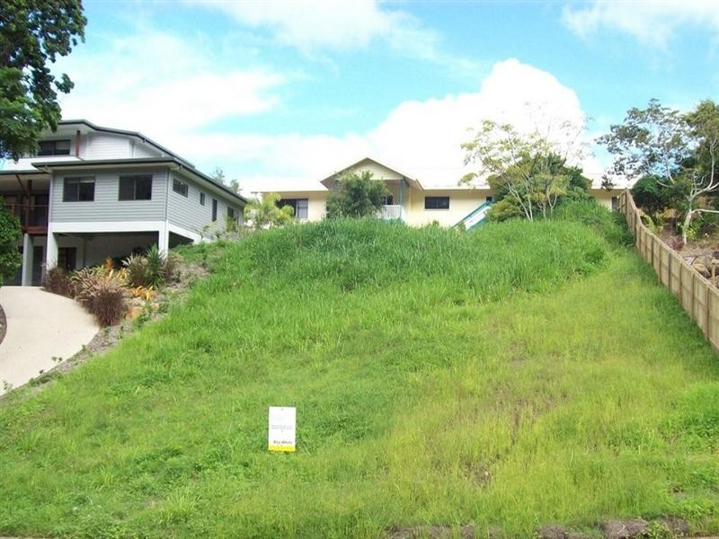 47 Eshelby Drive, Cannonvale QLD 4802