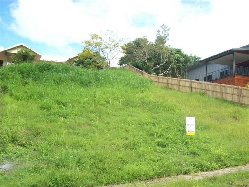 47 Eshelby Drive, Cannonvale QLD 4802
