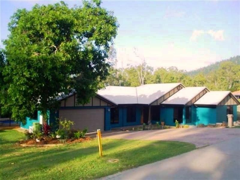 61 Parkwood Terrace, Cannonvale QLD 4802