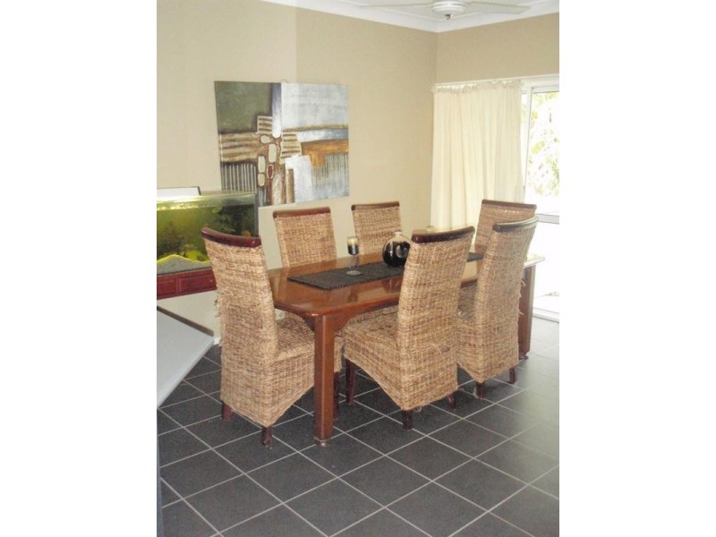 25/24 Pandanus Drive, Cannonvale QLD 4802
