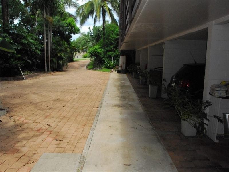 14 Beach Road, Cannonvale QLD 4802