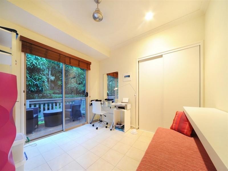 3 Country Road, Cannonvale QLD 4802