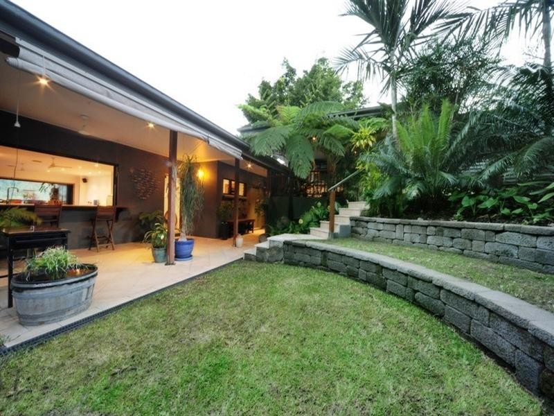 19 Daydream Court, Cannonvale QLD 4802