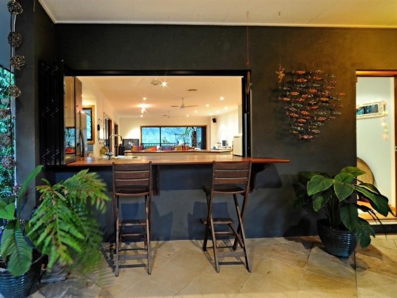 19 Daydream Court, Cannonvale QLD 4802