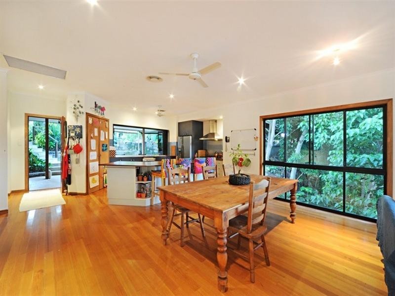 19 Daydream Court, Cannonvale QLD 4802