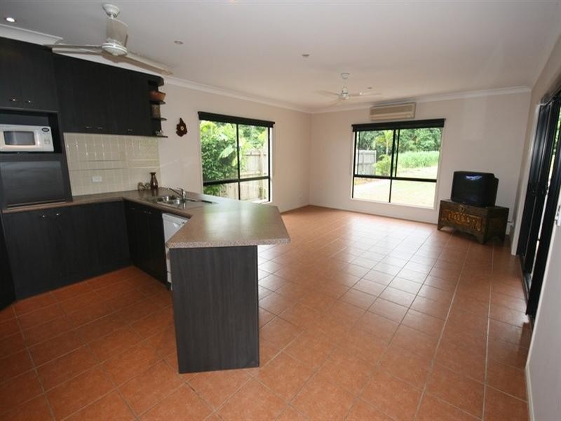 33 Sanctuary Avenue, Jubilee Pocket QLD 4802