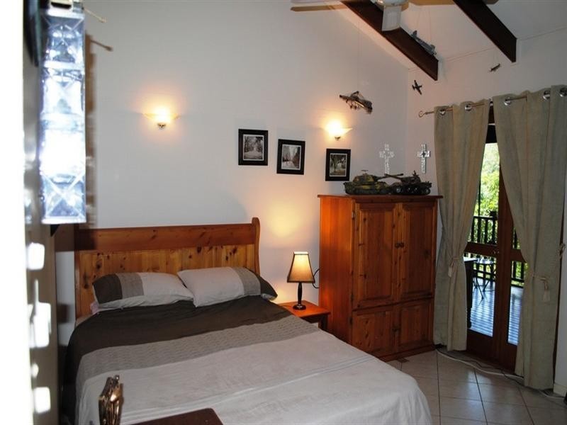 68 Domenica Road, Sugarloaf QLD 4800