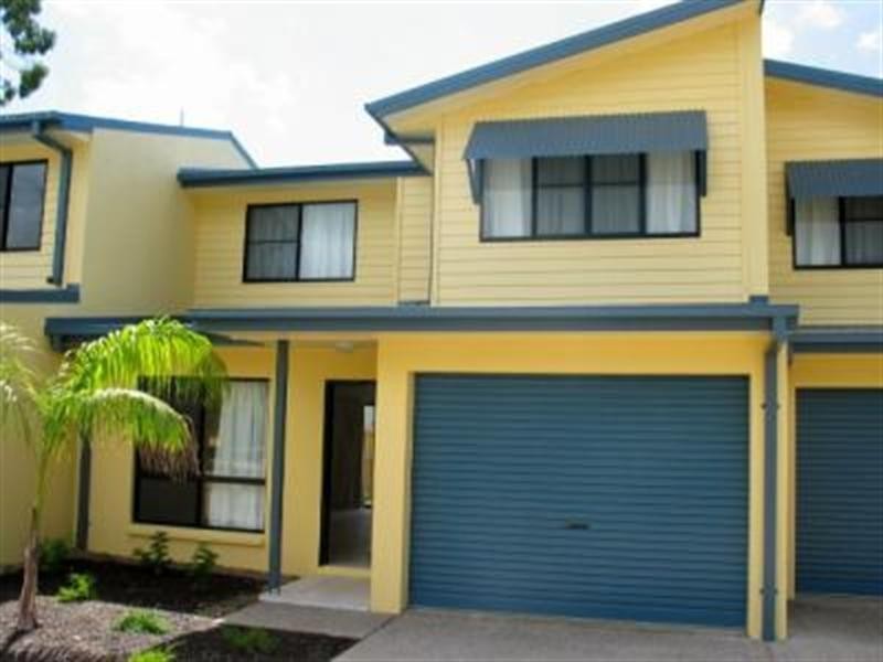 17/16 Beach Road, Cannonvale QLD 4802