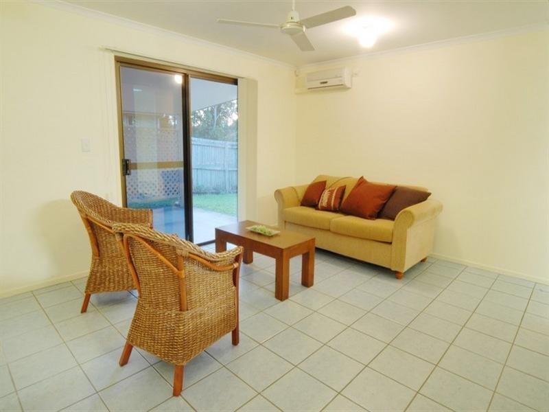 26 South Molle Boulevard, Cannonvale QLD 4802