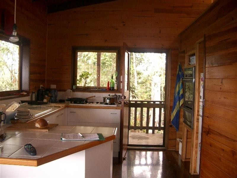 129 Staniland Drive, Strathdickie QLD 4800