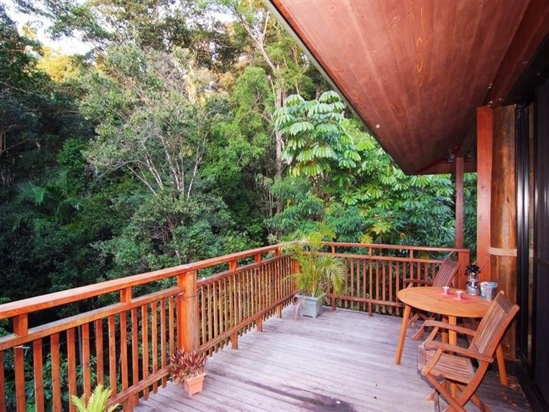 122 Orchid Drive, Cannonvale QLD 4802