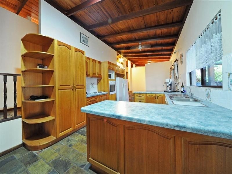 3 Jones Road, Cannonvale QLD 4802