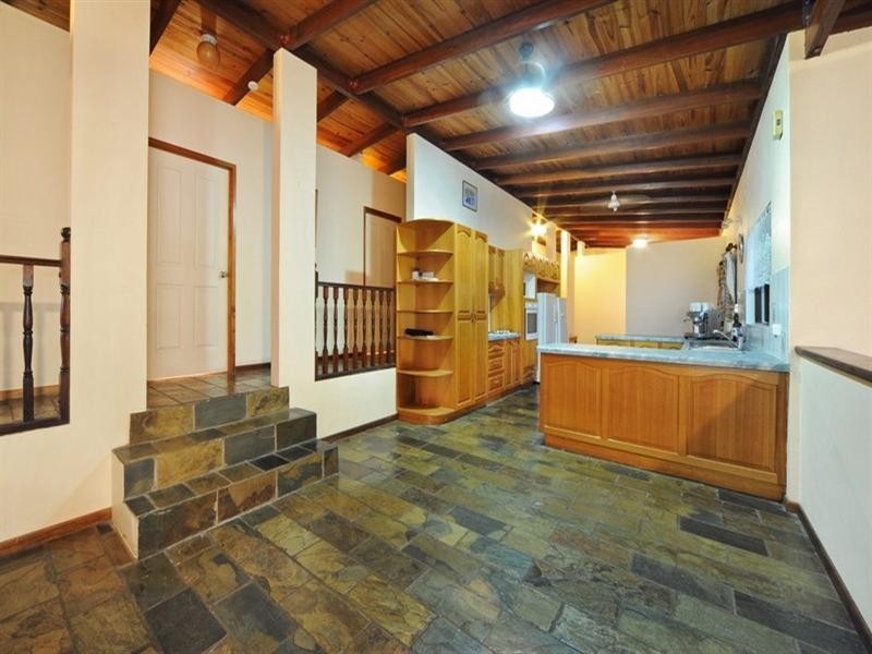 3 Jones Road, Cannonvale QLD 4802