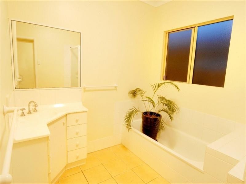 9 Wahoo Court, Jubilee Pocket QLD 4802