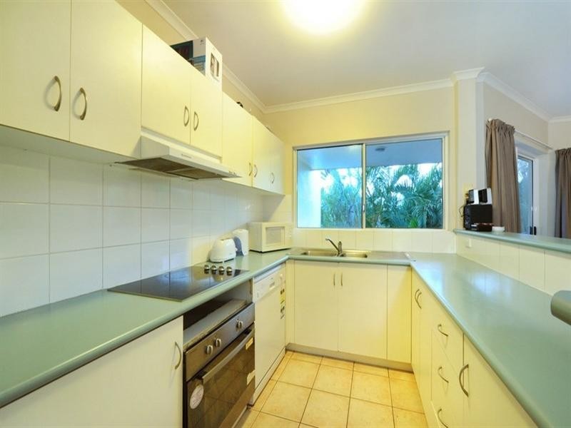 20/12 Eshelby Drive, Cannonvale QLD 4802